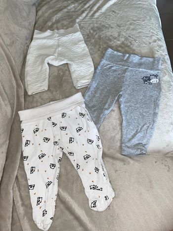 Lots 3 pantalons 6 mois