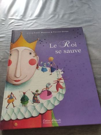 Livre enfant " le roi se sauve"