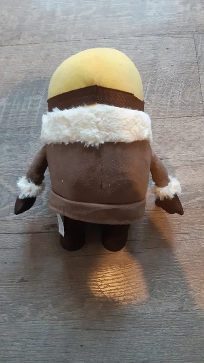 Peluche minions - photo numéro 2
