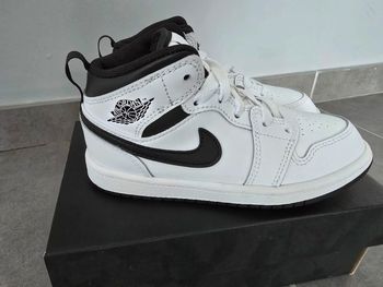 Basket montante Nike Jordan