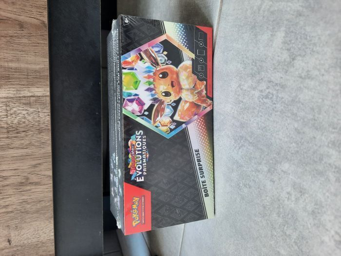 Pokemon Coffret Boîte Surprise EV8.5 Evolutions Prismatiques Sous Blister - photo numéro 1