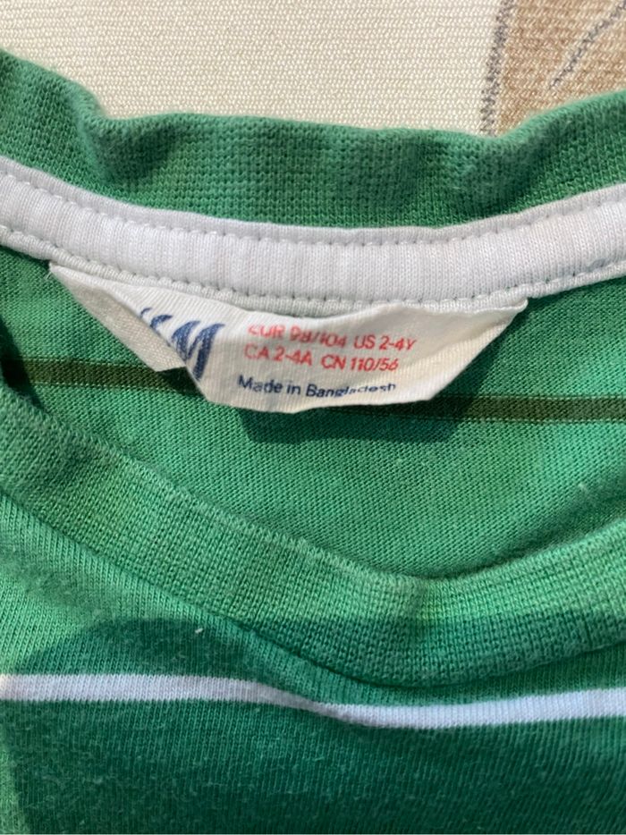 T-shirt H&M garçon coton bio rayé vert 2-4 ans (98/104) - photo numéro 4