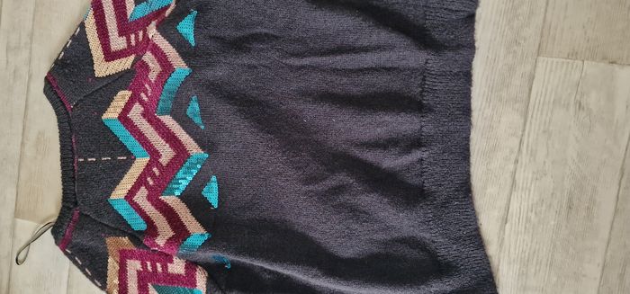 Pull nafnaf taille M Très bon état général - photo numéro 6