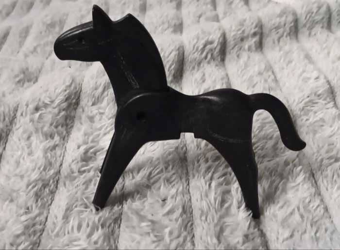 Charmante figurine cheval noir geogebra - photo numéro 2