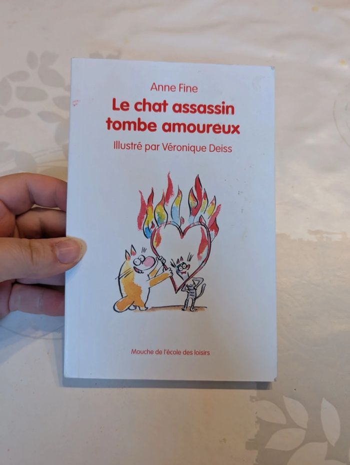 Le chat assassin tombe amoureux