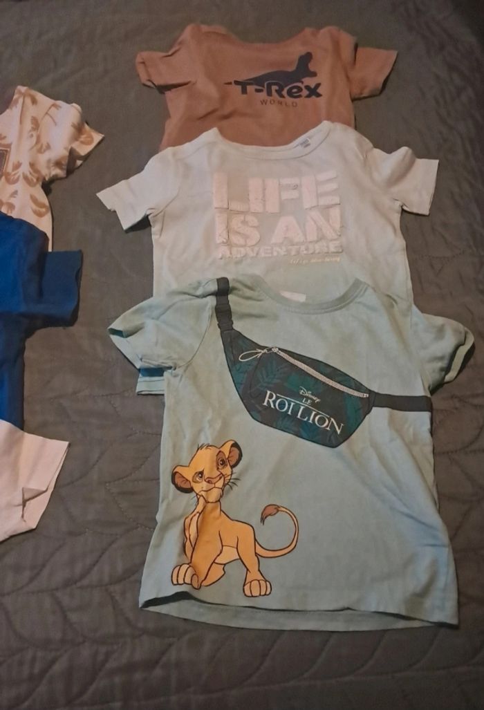 Lots t-shirts - photo numéro 2