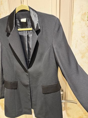 Blazer col et poches satinés 40