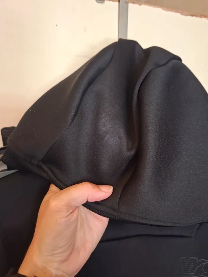 Sweat capuche 10 ans - photo numéro 2