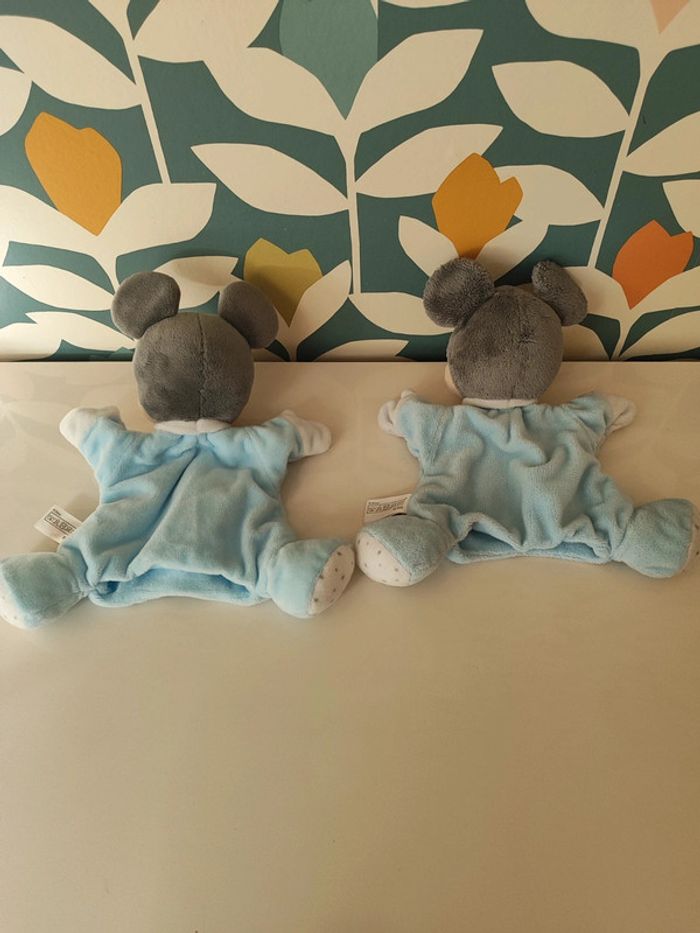 Peluche doudou marionnette Mickey Disney baby - photo numéro 5