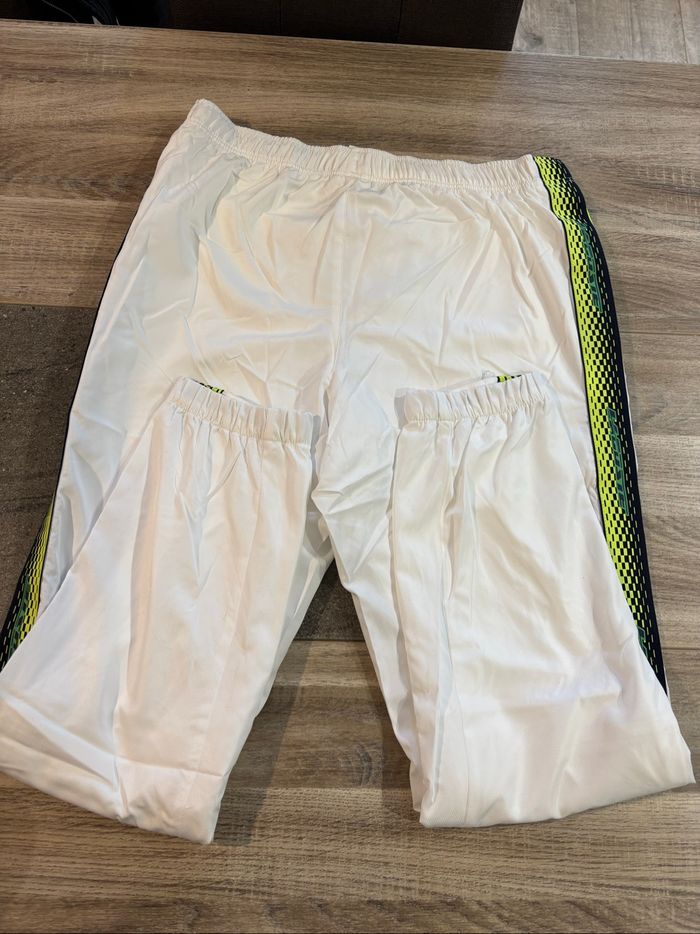 Pantalon survêtement Lacoste  taille L - photo numéro 3