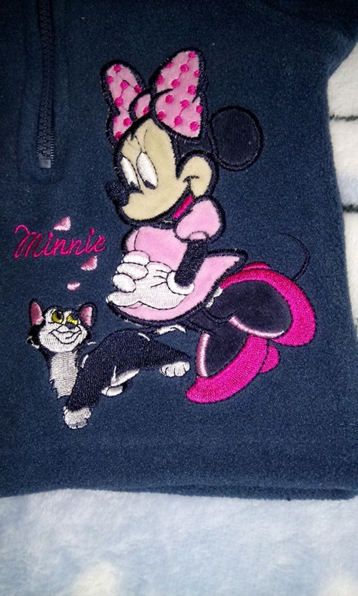 Pull Disney minnie 3 mois neuf - photo numéro 2