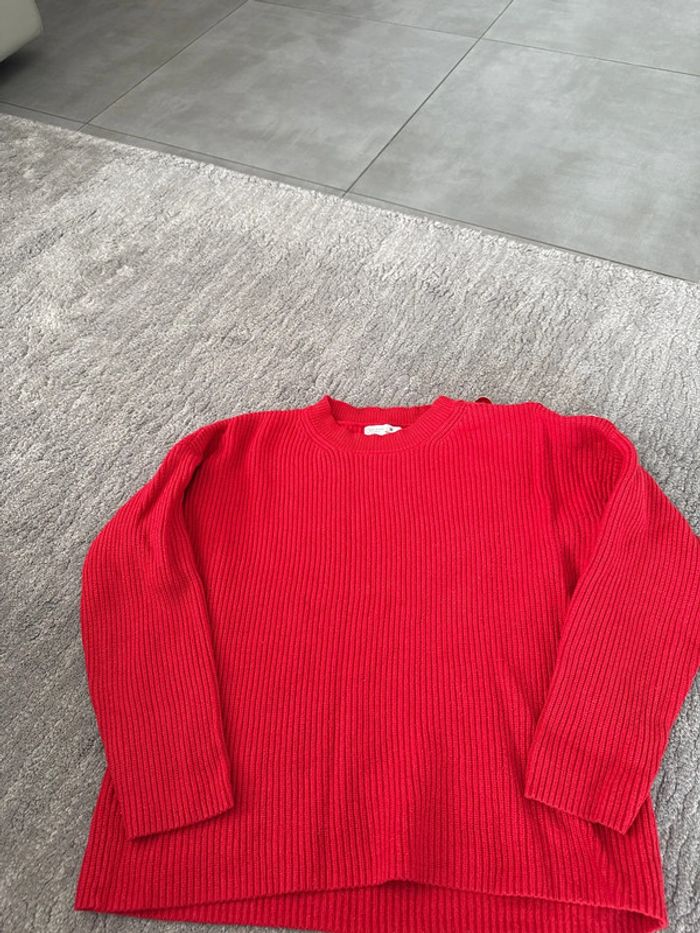 Pull rouge primark taille M - photo numéro 2