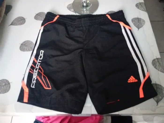 Short Adidas taille s