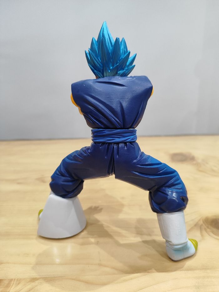 Statue vegeto ssj blue dragon ball z - photo numéro 2