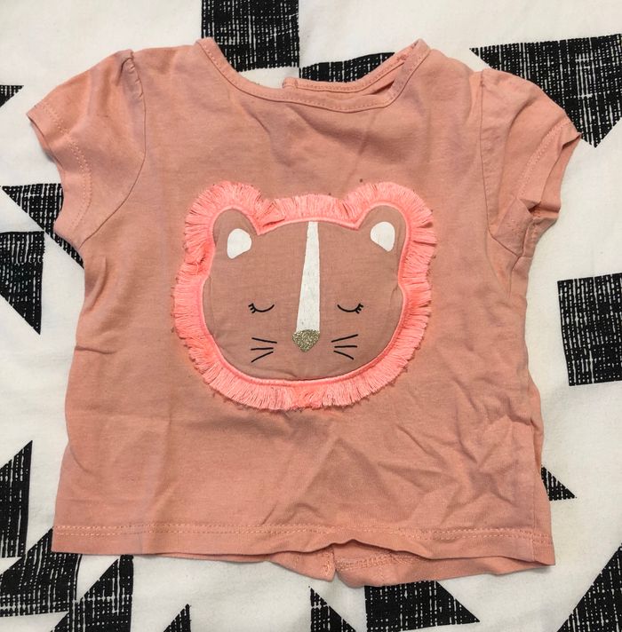 Tee shirt lion rose 6 mois Kiabi éco conçu