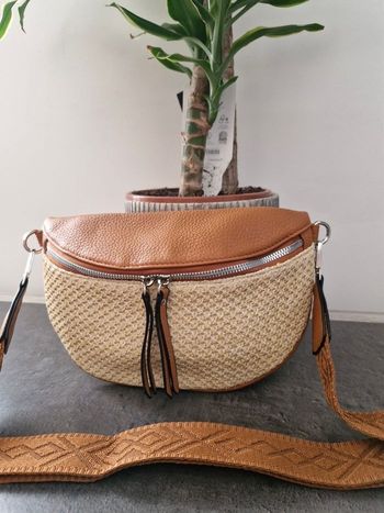 Sac banane tissé camel et beige