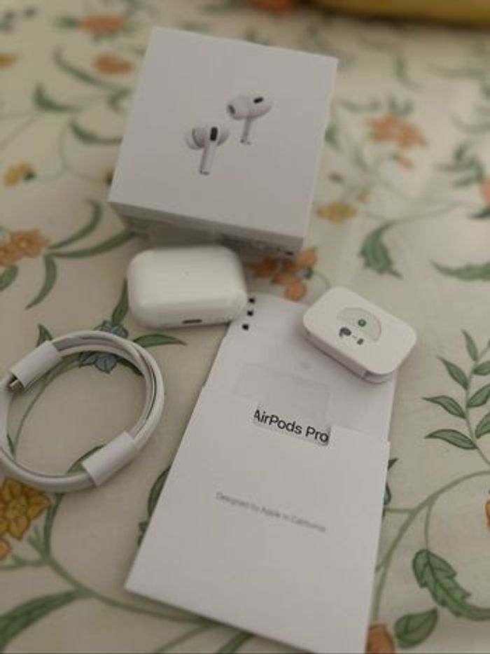 AirPods Pro 2 USB-C