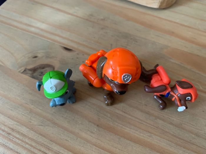 Lot de 3 figurines paw patrol - photo numéro 3