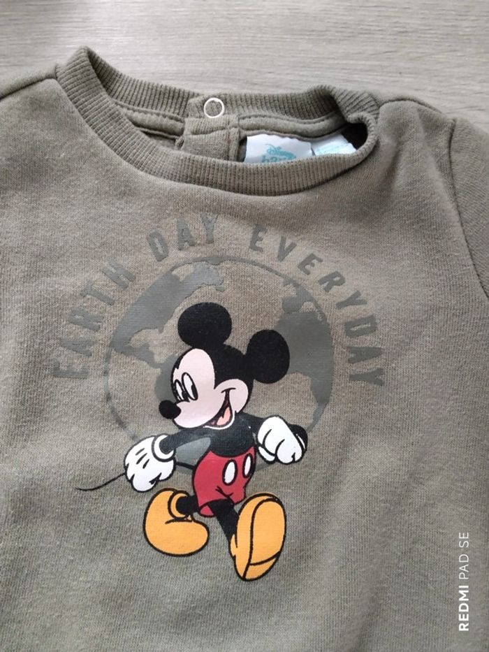 Sweat Mickey 6 mois - photo numéro 2