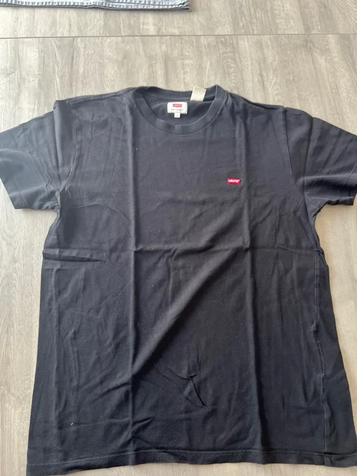 T-shirt levi’s taille L