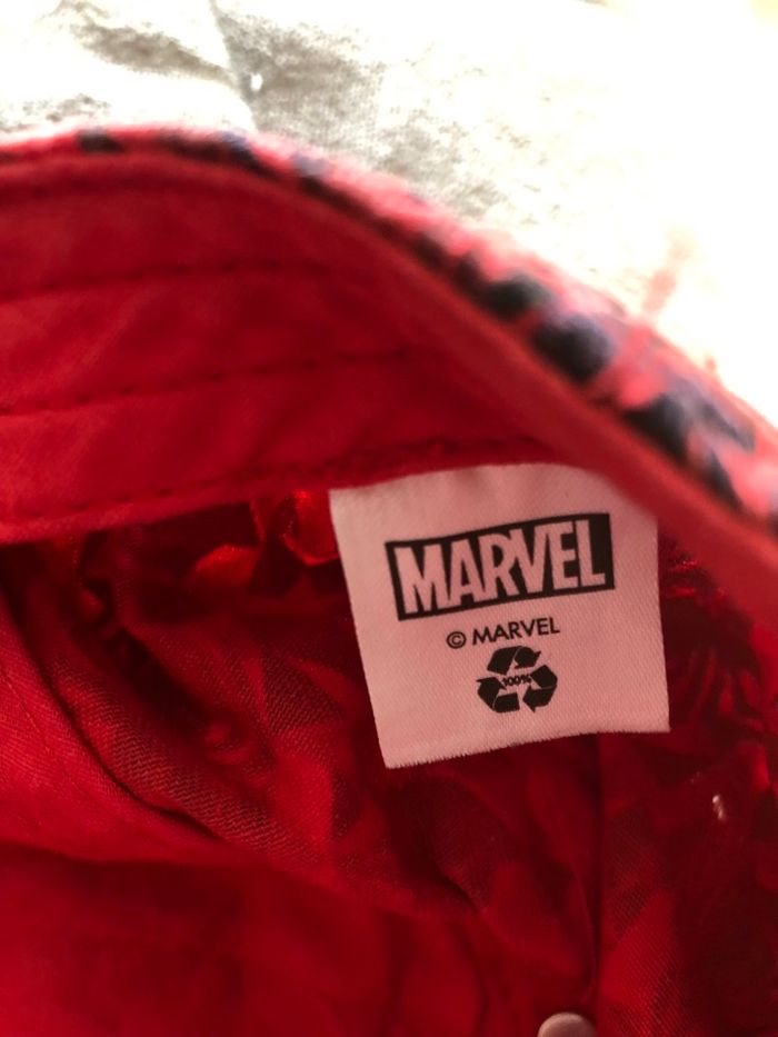 Casquette Spiderman enfant 5-8 ans en TBE Marvel - photo numéro 3