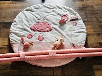 Tapis d’éveil rose et beige sauthon