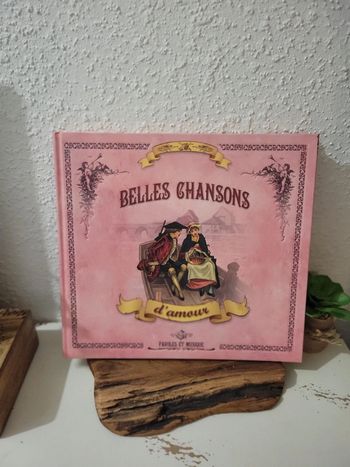 Livre paroles et musique "Belles chansons d'Amour"