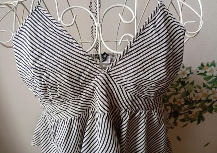 Robe à volants - photo numéro 2