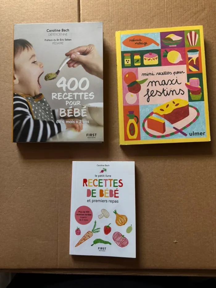 Lot de 3 livres de recette.
