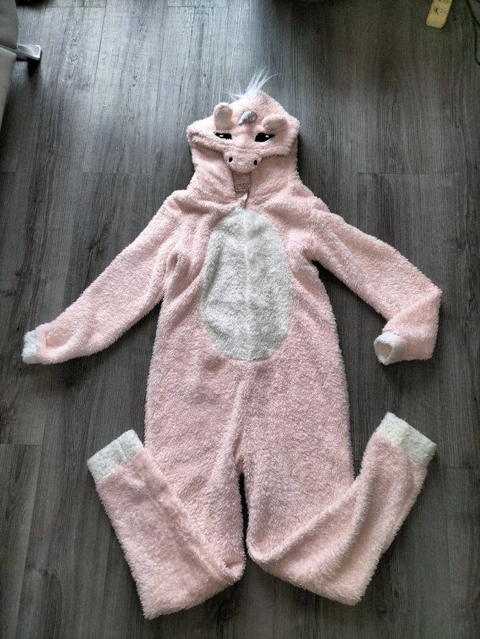 Combinaison pilou pilou