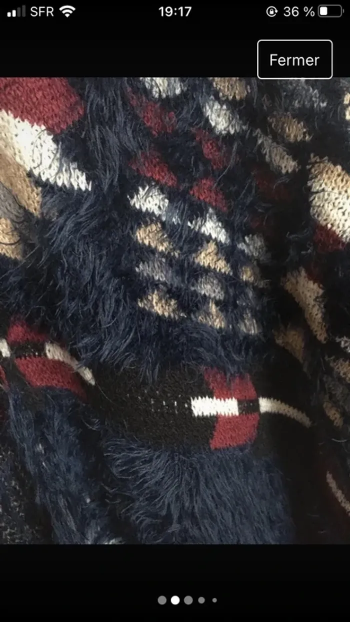 Magnifique poncho en taille unique en excellent état tout doux tout chaud - photo numéro 3