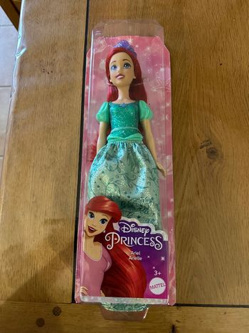 Poupée Disney princesse Ariel la petite sirène Neuf
