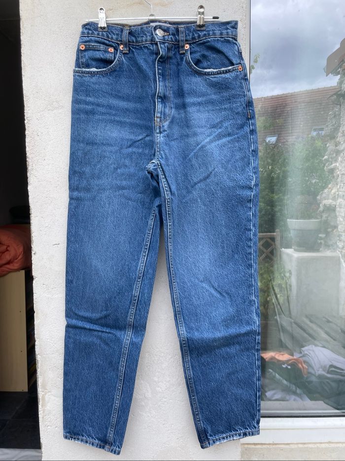 Jean bleu - photo numéro 2