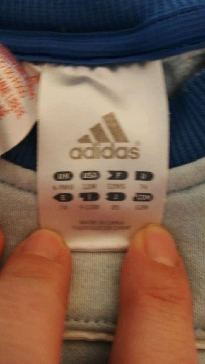 Sweat 12 mois - photo numéro 3