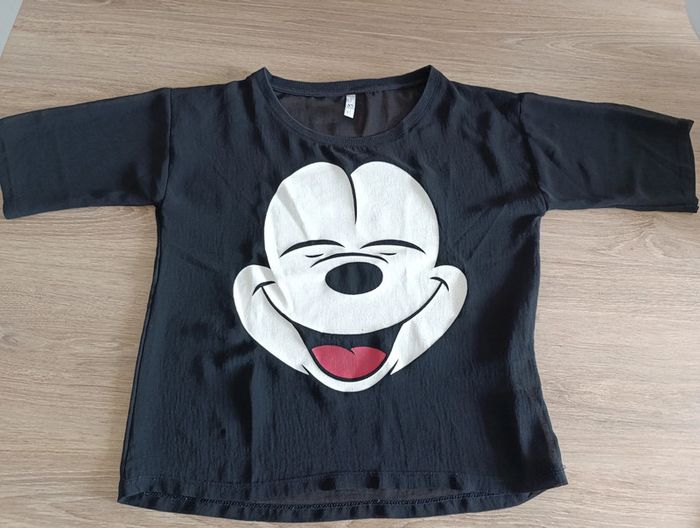 T-shirt Mickey Disney by Bershka Taille XS (14-16 ans) - photo numéro 2