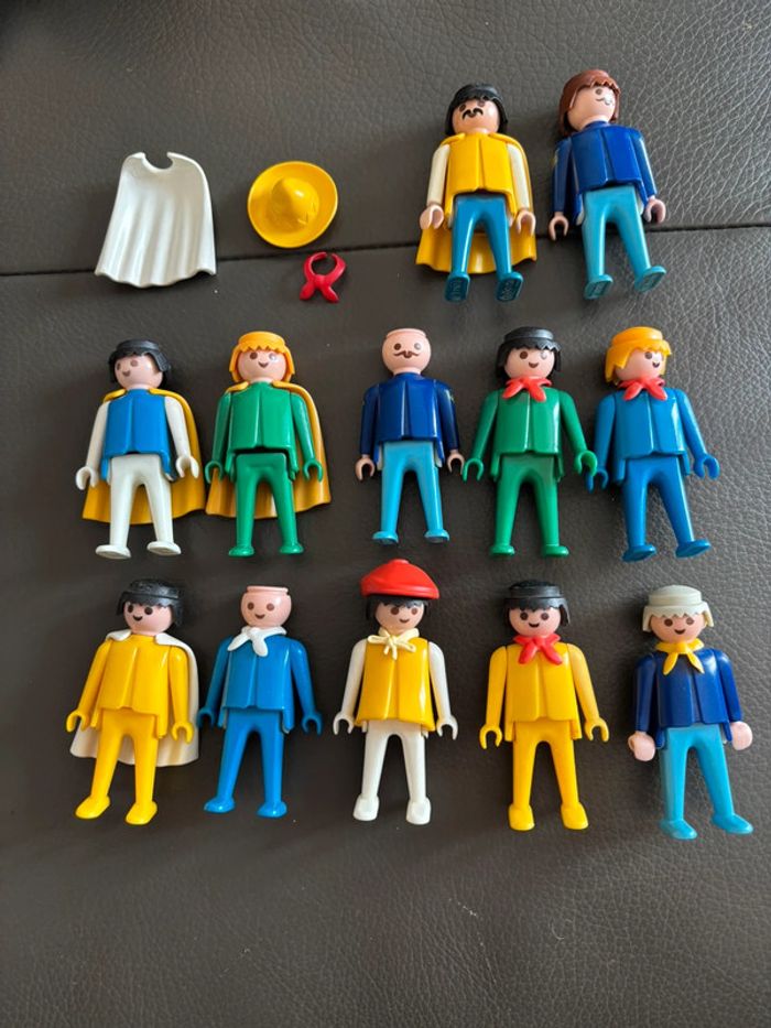 12 figurines Playmobil vintage