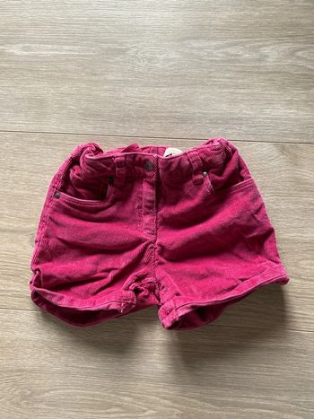 Short velours taille 7 ans