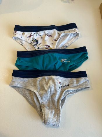 Lot 3 slip Petit Bateau 4 ans