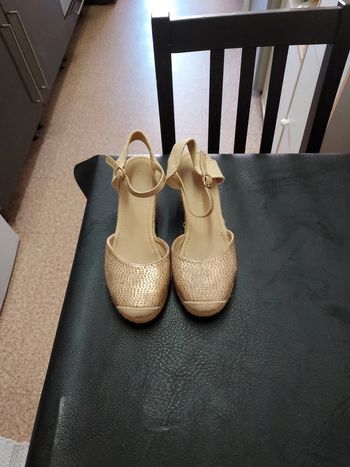 Sandales à talons compensés femme 37