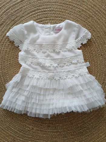 Magnifique robe Boboli blanche idéale grandes occasions mariage ou autre