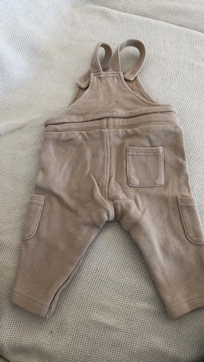 Salopette beige en excellent état - photo numéro 3