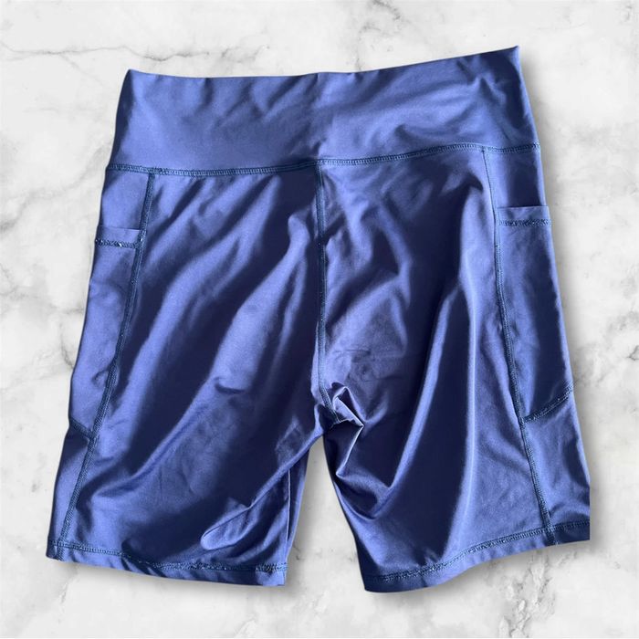 Short de sport - photo numéro 3