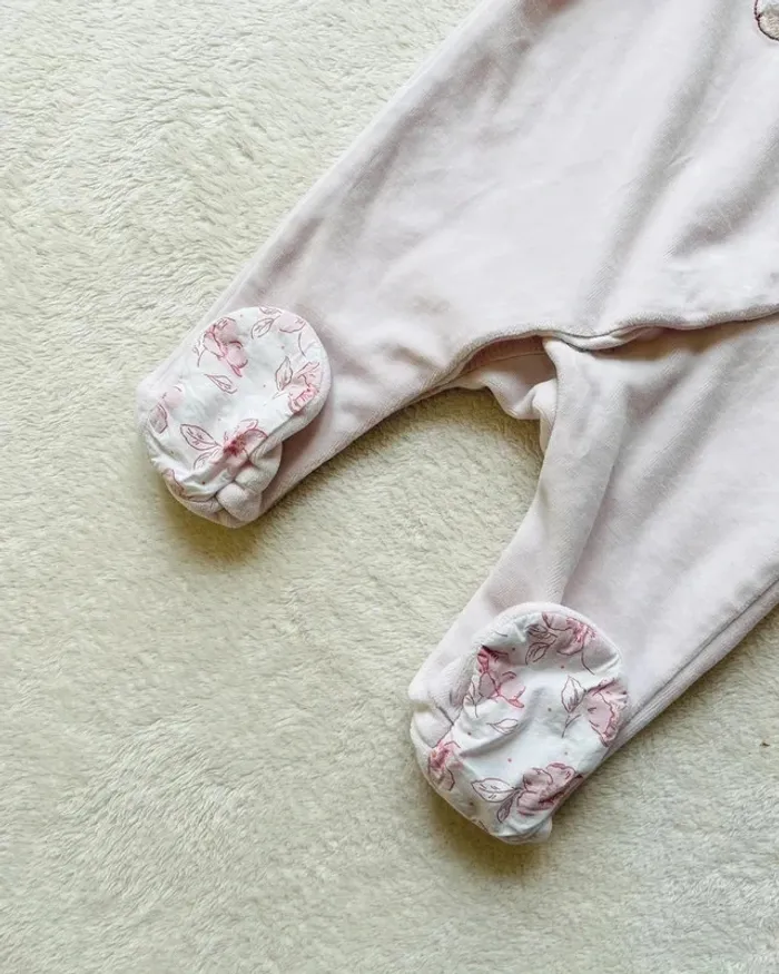 Pyjama en velours rose + bonnet 6 mois - Sergent Major 🩷 - photo numéro 4