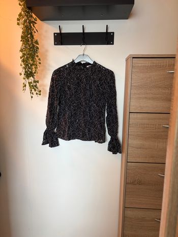 Blouse en dentelle Morgane taille xs 