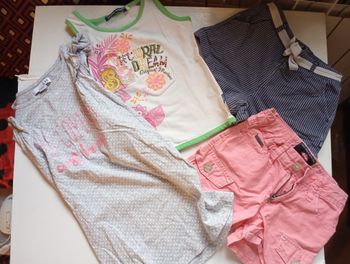 Vêtements Fille 5-6 ans été Lot N° 437