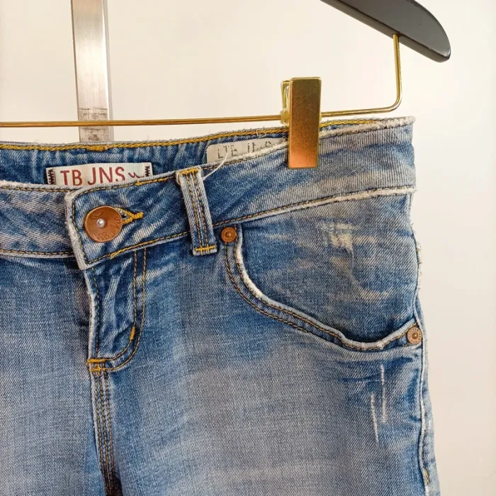 Short en jean délavé bleu clair Ltb jns T.XS coupe droite casual A922 - photo numéro 2