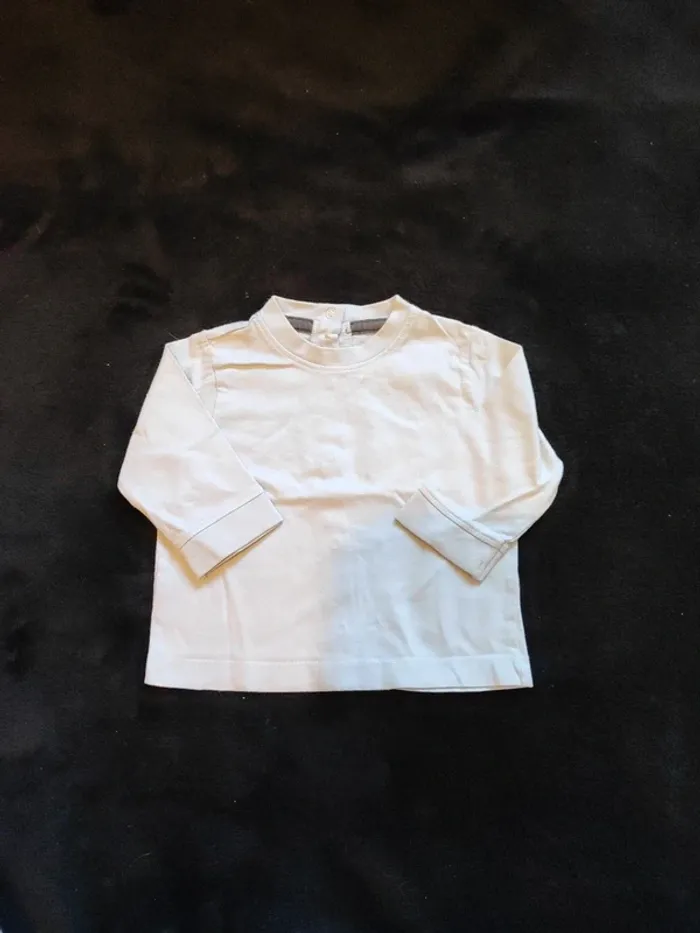 Lot 11 t-shirt manches longues 6 mois - photo numéro 4
