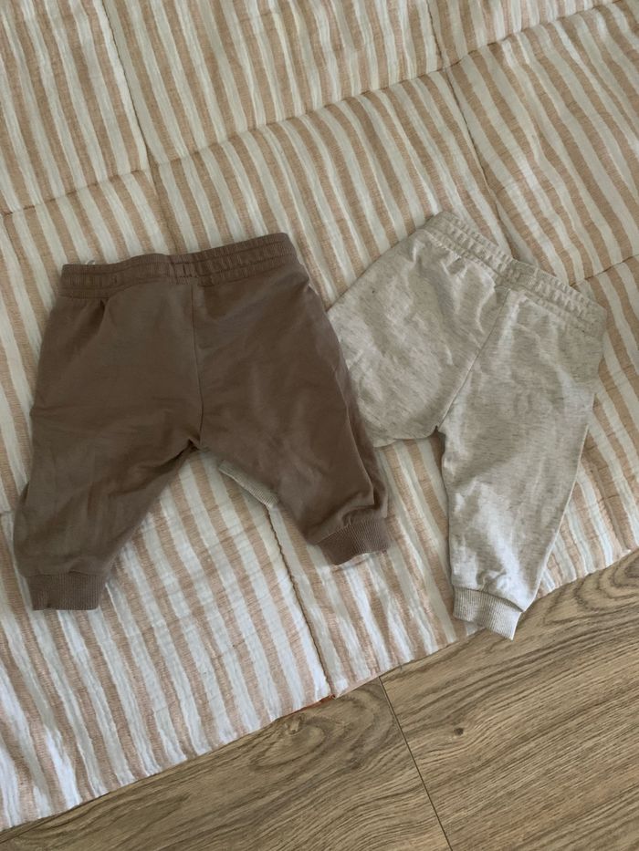 Lot pantalon de jogging - photo numéro 2