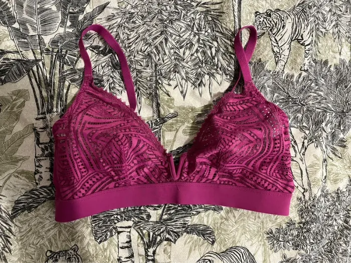 Soutien-gorge fuchsia 90C