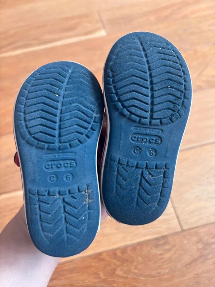 Sandales Crocs T6 22-23 - photo numéro 4